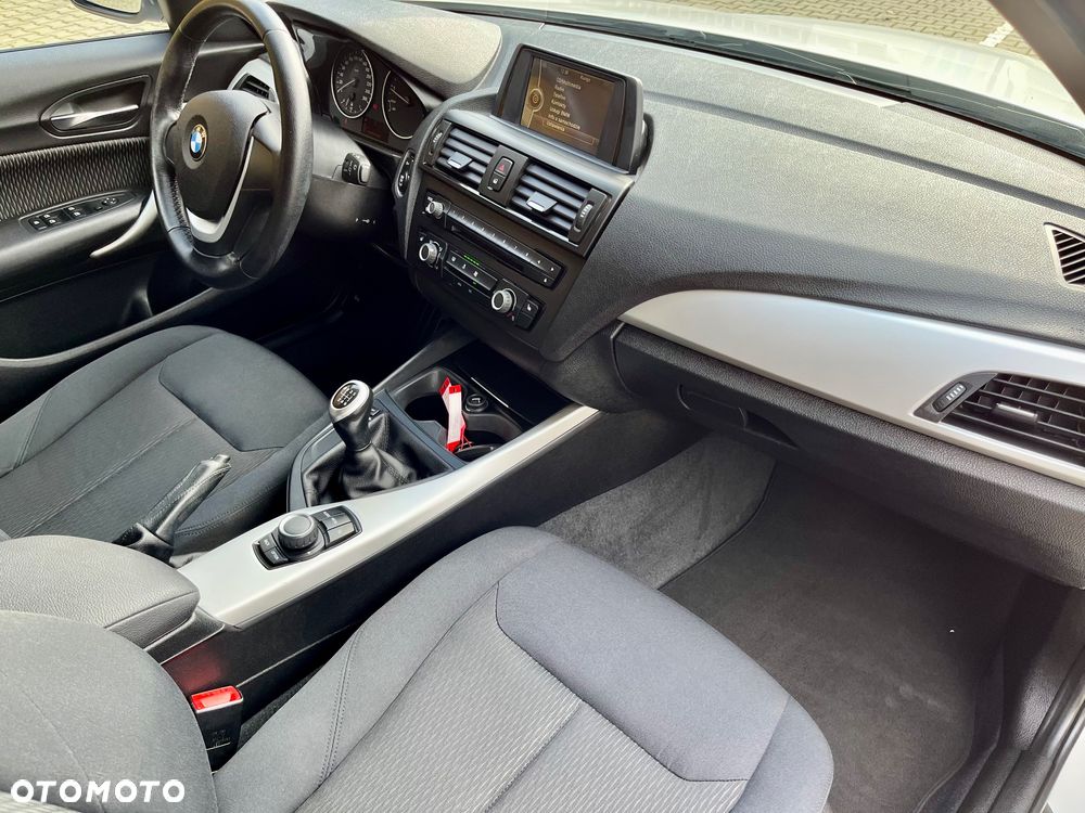BMW Seria 1 118i Advantage - 15