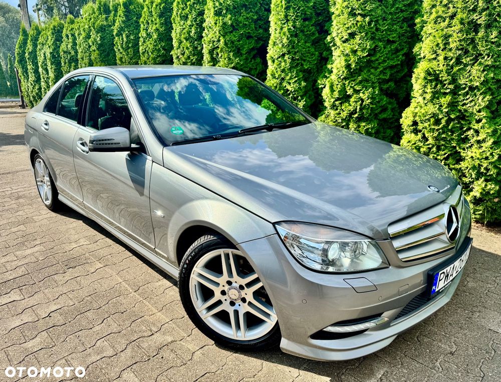 Mercedes-Benz Klasa C 250 CGI BlueEff Elegance - 20