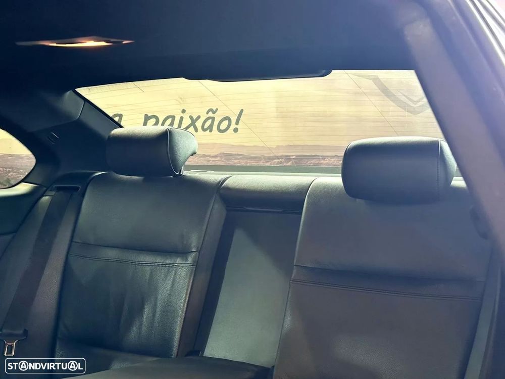 BMW 320 d Coupe Auto - 16