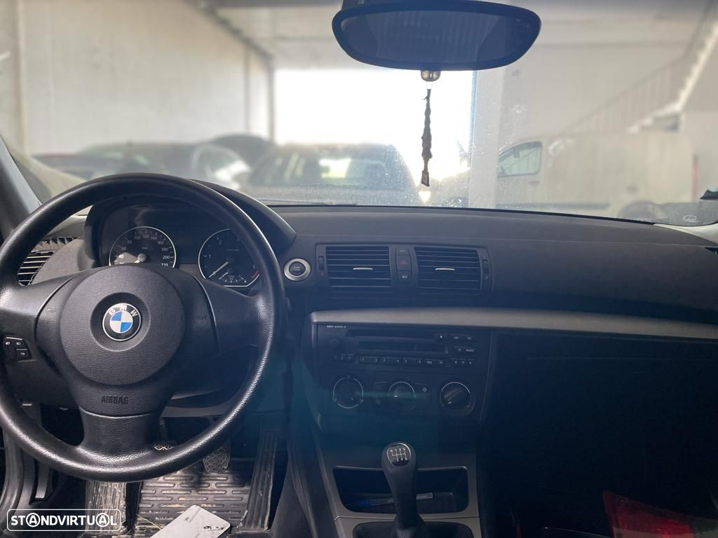 Bmw serie 1 ano 2006 para peças - 8