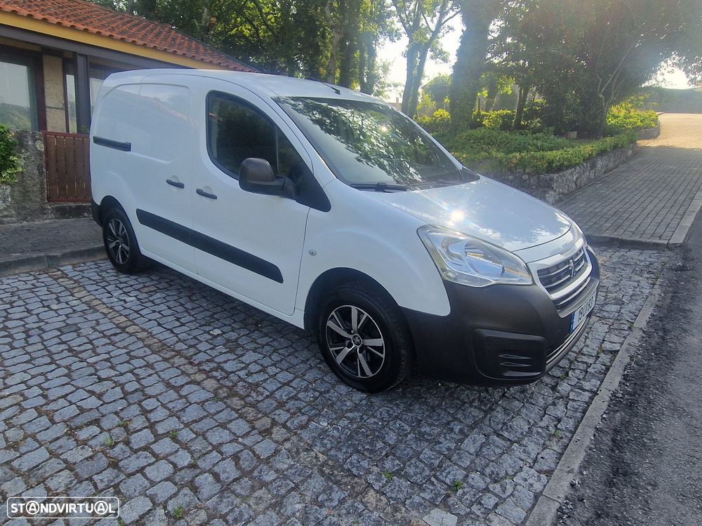 Peugeot PARTNER 1.6 HDI 100CV NACIONAL C/NOVA - 2