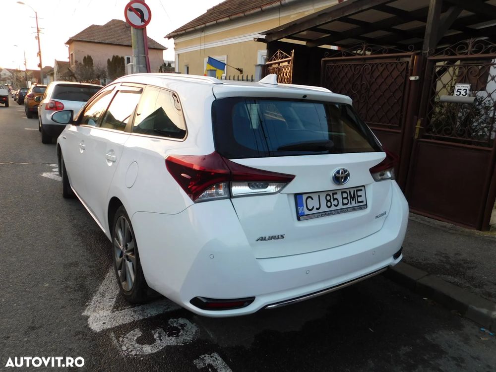 Toyota Auris - 3