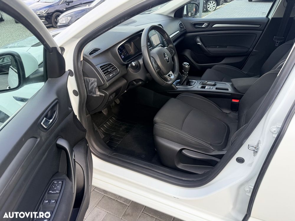 Renault Megane - 19