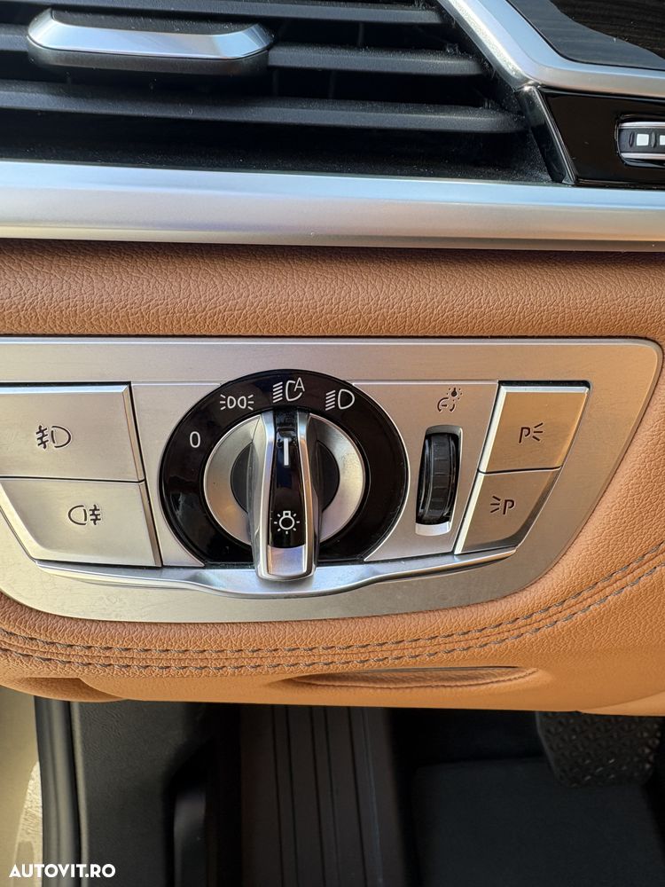 BMW Seria 7 730d - 19