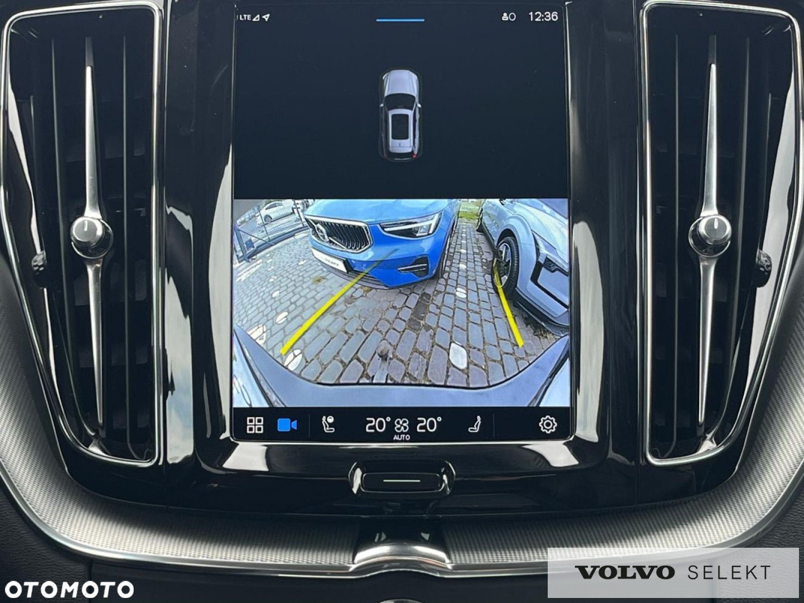 Volvo XC 60 - 25