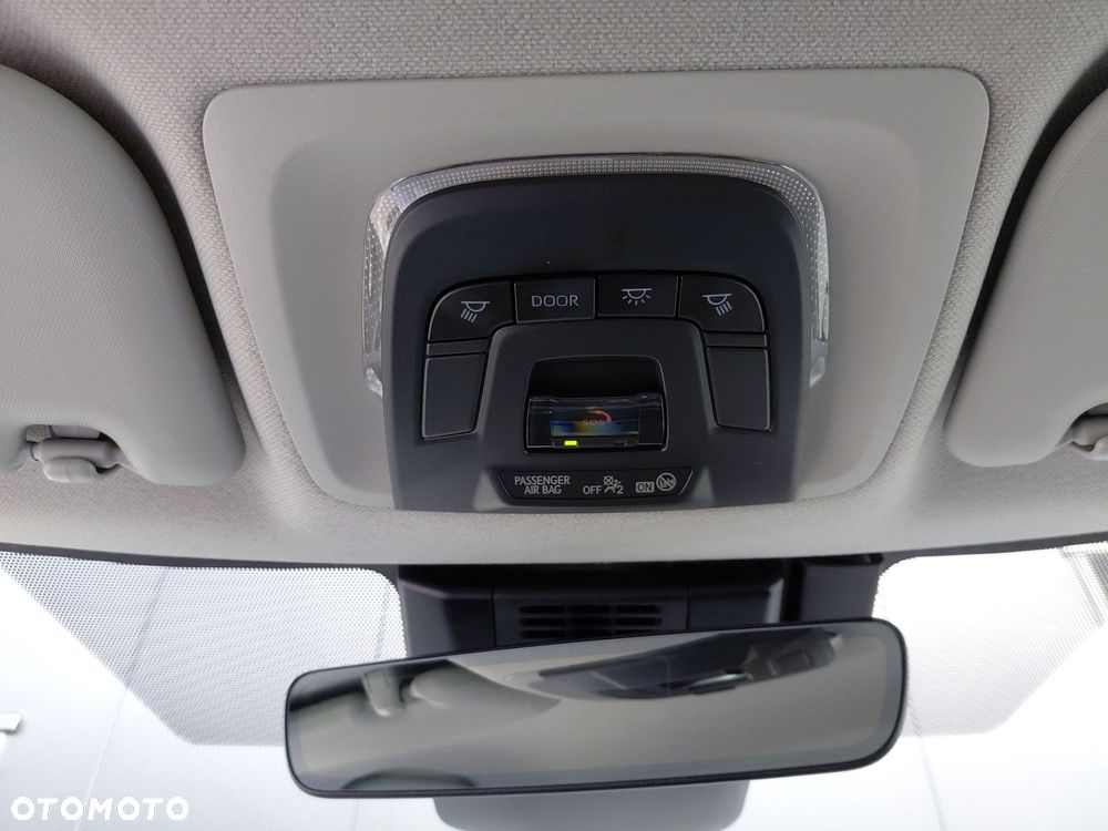 Toyota Corolla 1.8 Hybrid Comfort - 25