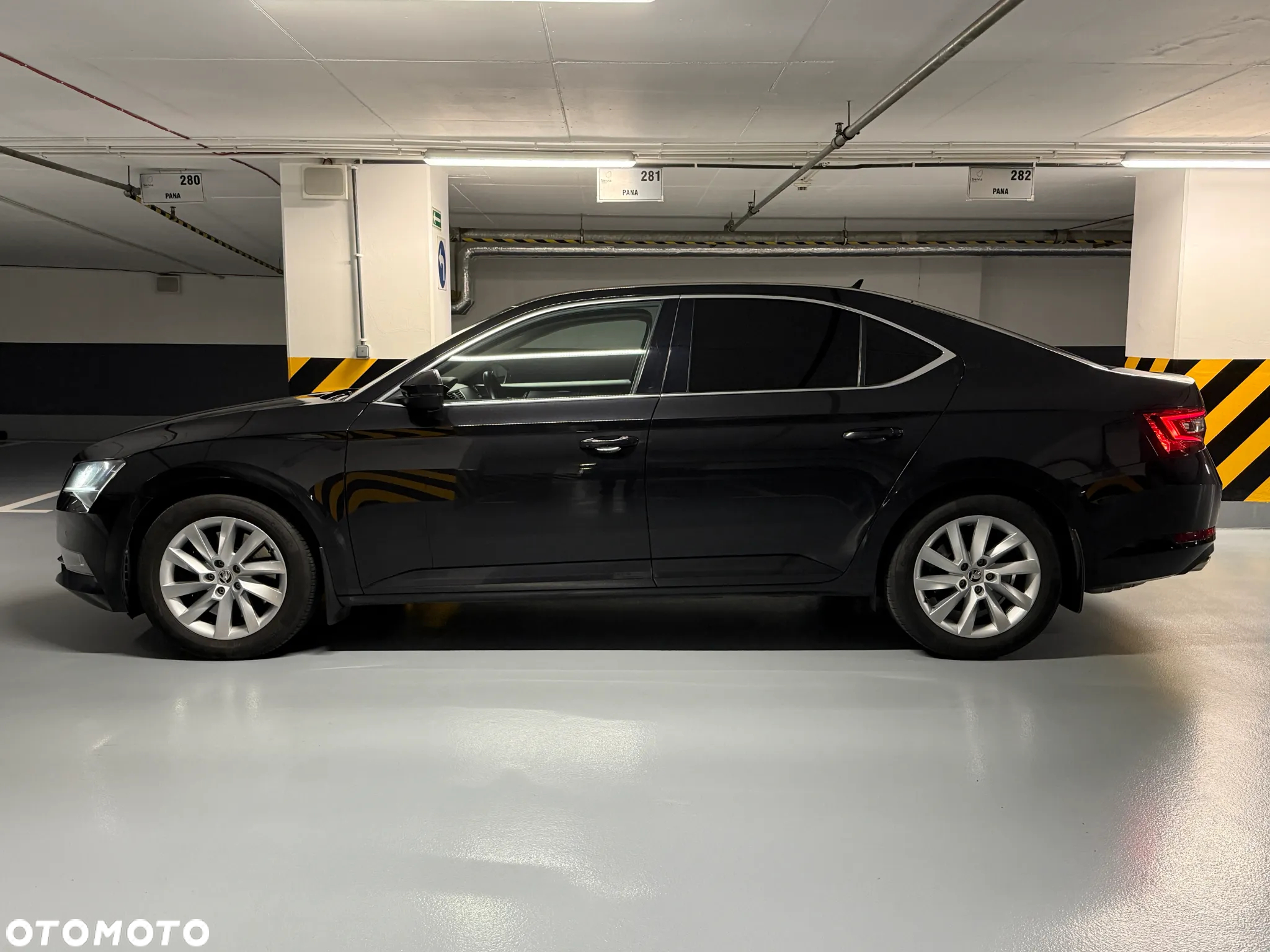 Skoda Superb - 2