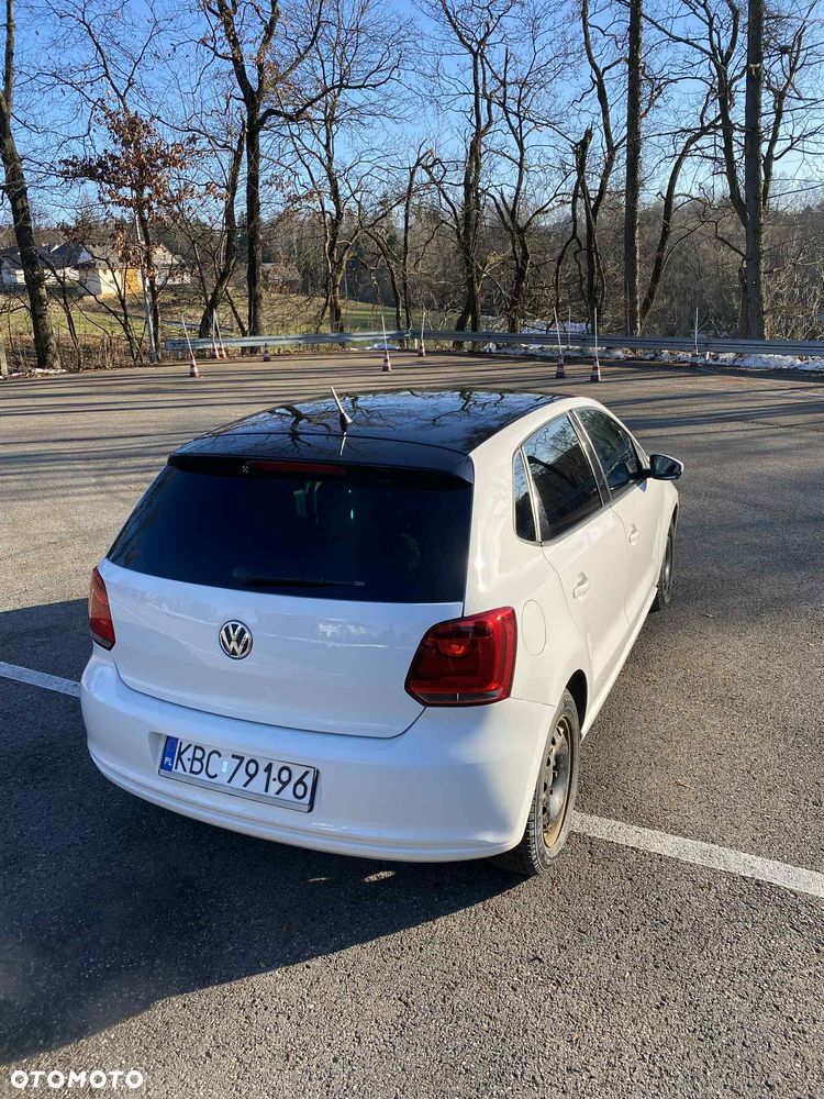 Volkswagen Polo - 2