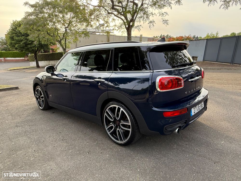 MINI Clubman Cooper SD ALL4 Auto Desportiva - 9