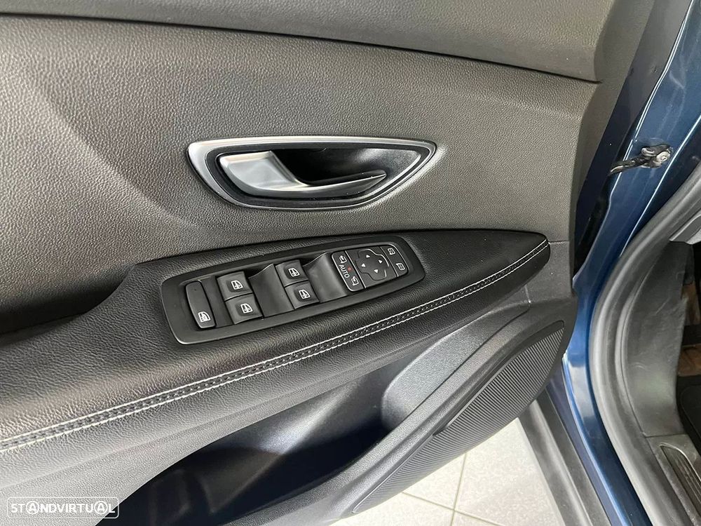 Renault Scénic 1.5 dCi Exclusive SS - 20