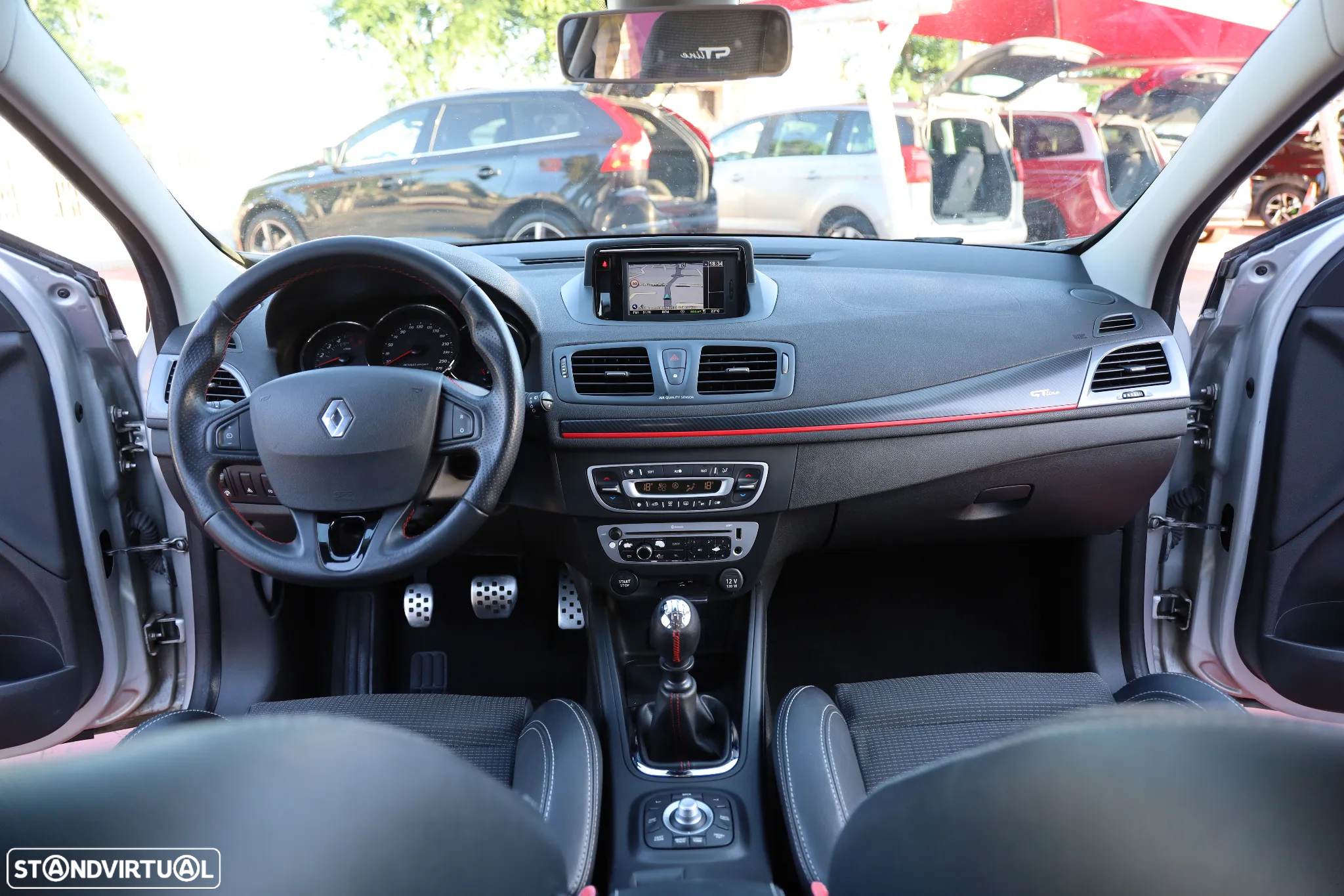 Renault Mégane Sport Tourer 1.6 dCi GT Line SS - 23