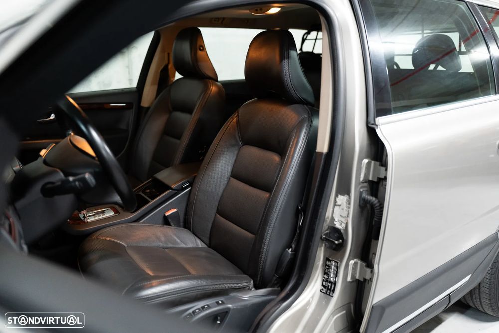 Volvo XC 70 D5 Summum Geartronic - 13