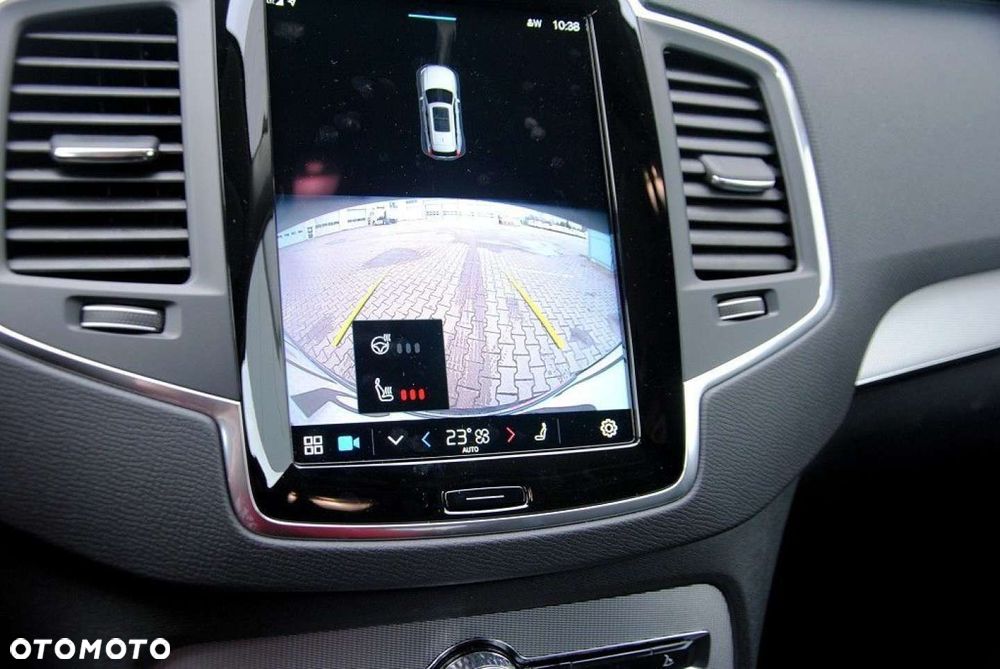 Volvo XC 90 - 12
