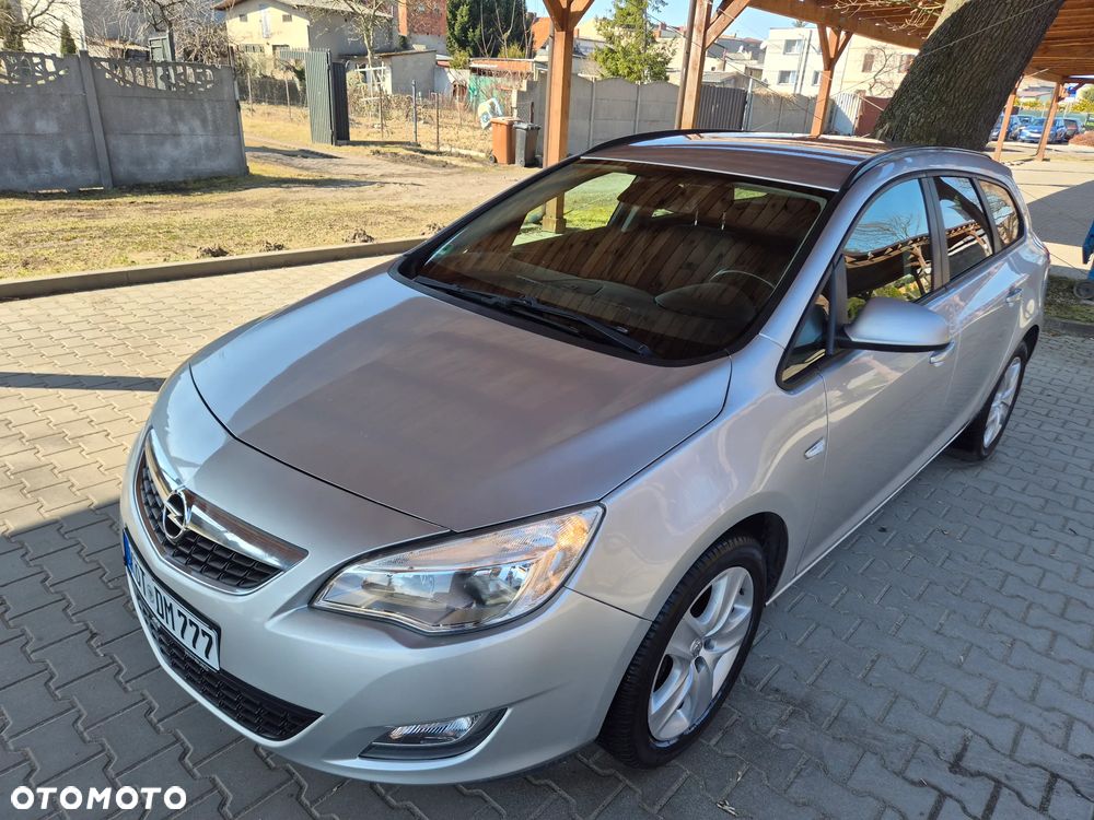 Opel Astra 1.7 CDTI Cosmo - 8