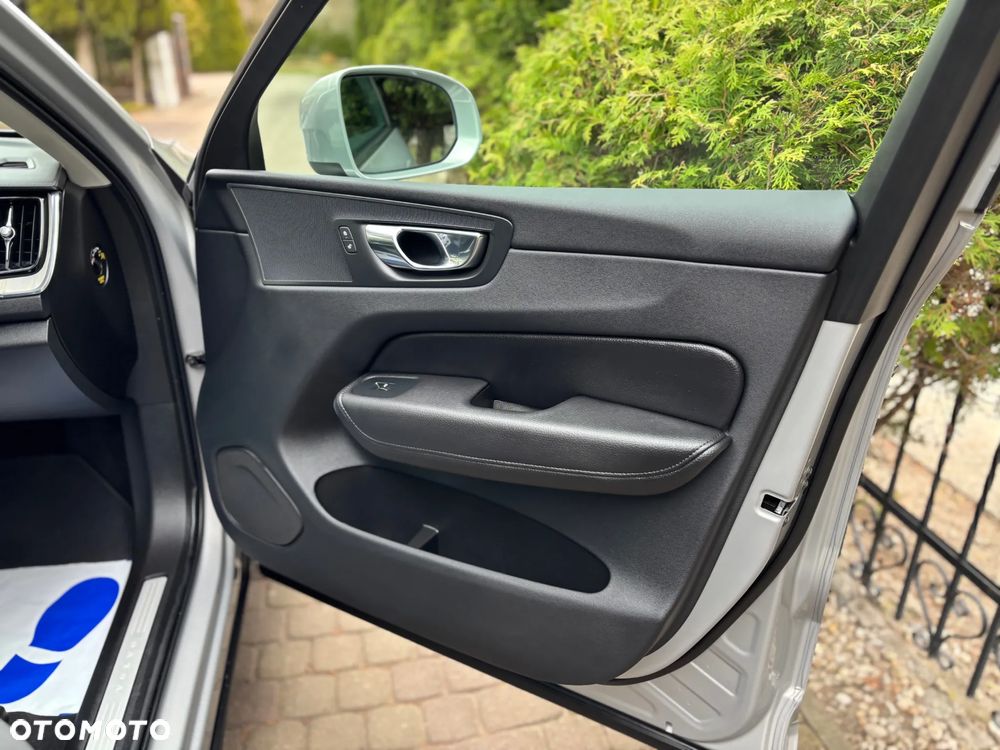 Volvo XC 60 B5 D AWD Geartronic Inscription - 14