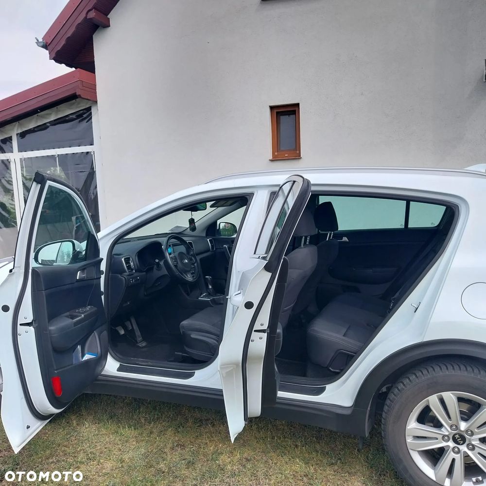 Kia Sportage 1.6 GDI M 2WD - 11