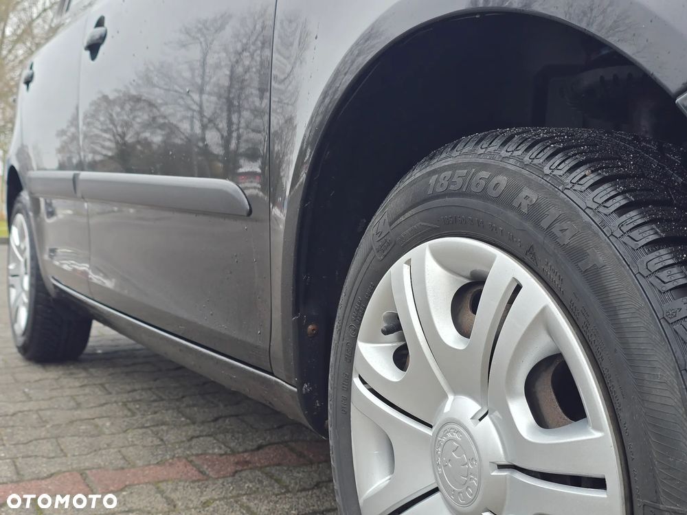 Skoda Fabia 1.2 HTP FAMILY - 10