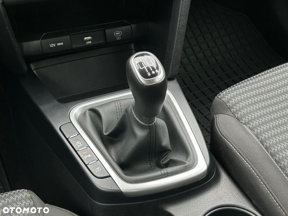 Kia Ceed 1.5 T-GDI M - 27