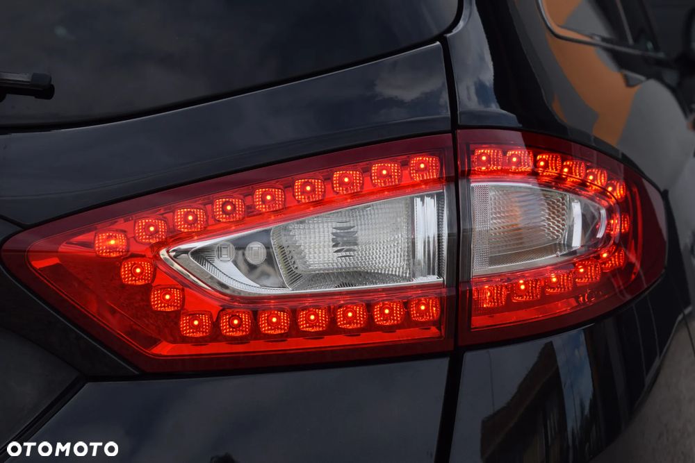 Ford Mondeo 2.0 TDCi ST-Line X PowerShift - 39