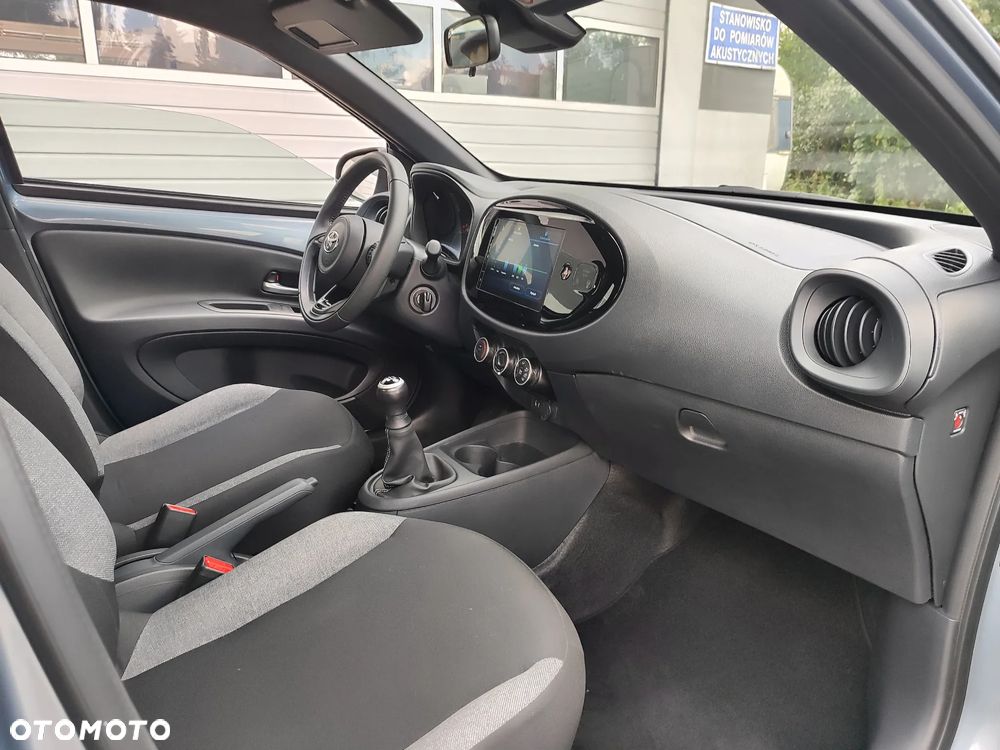 Toyota Aygo X Air Teamplayer - 15