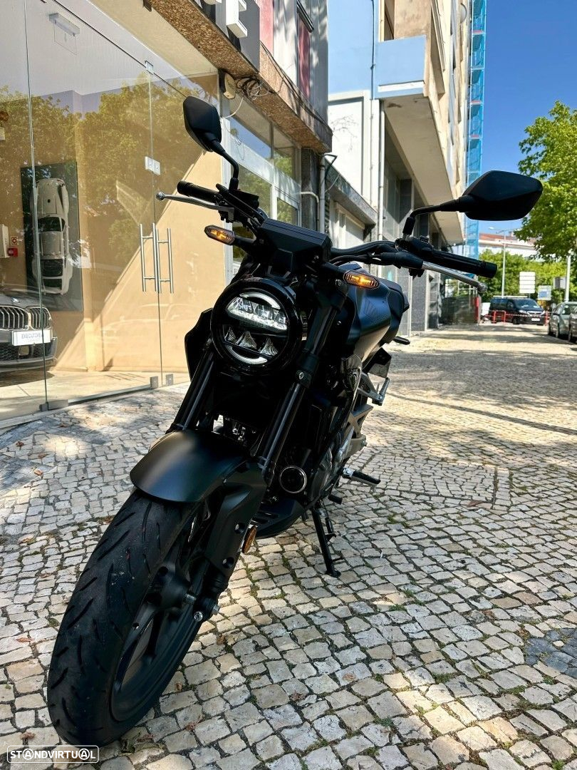 Honda CB 300R - 6