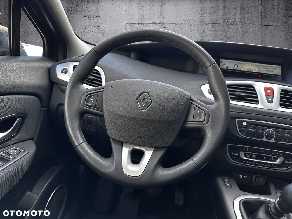 Renault Scenic 1.6 16V 110 Authentique - 14