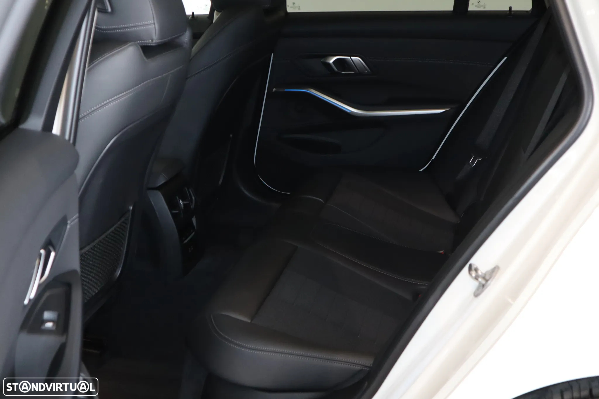 BMW 330 e Touring Line Sport Auto - 10