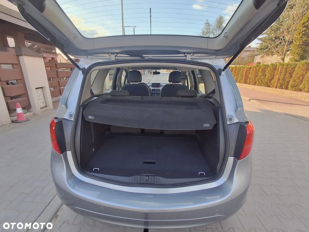 Opel Meriva 1.4 T Cosmo - 25