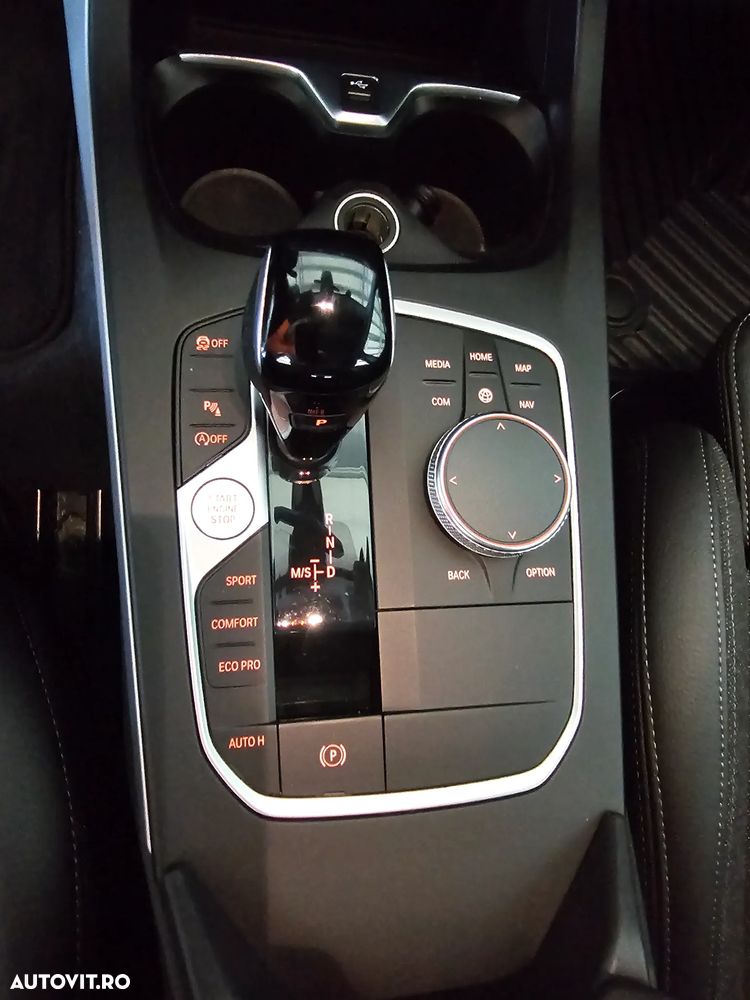 BMW Seria 1 118d Aut. Edition Metropolitan - 4