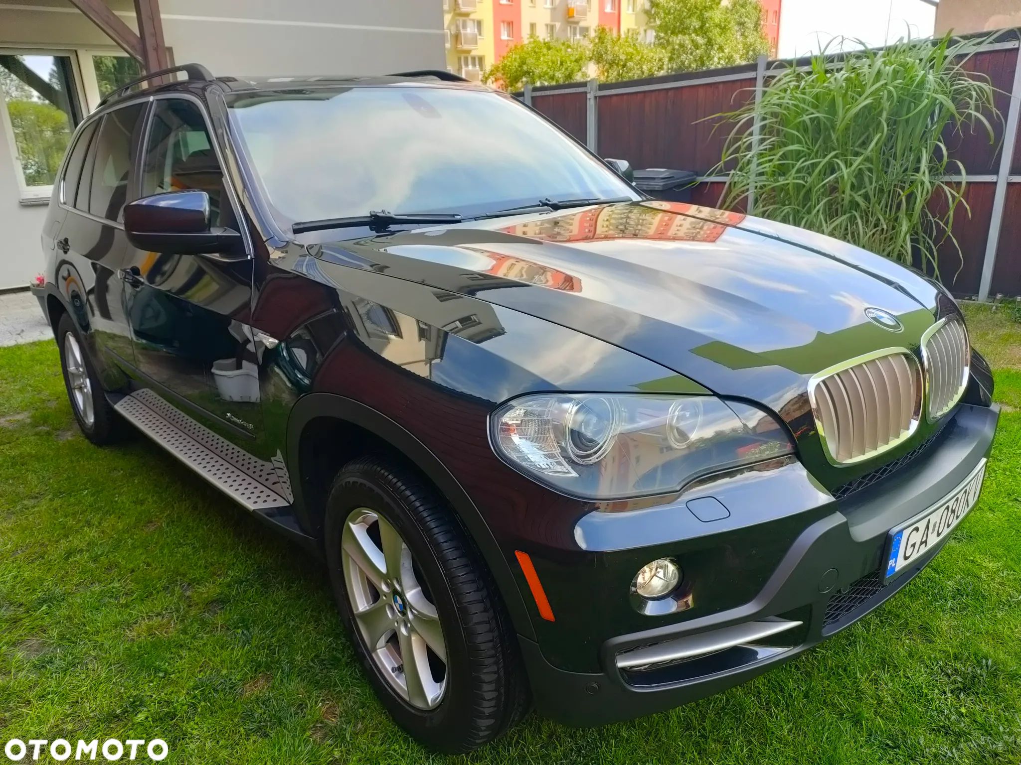 BMW X5 4.8i xDrive - 1
