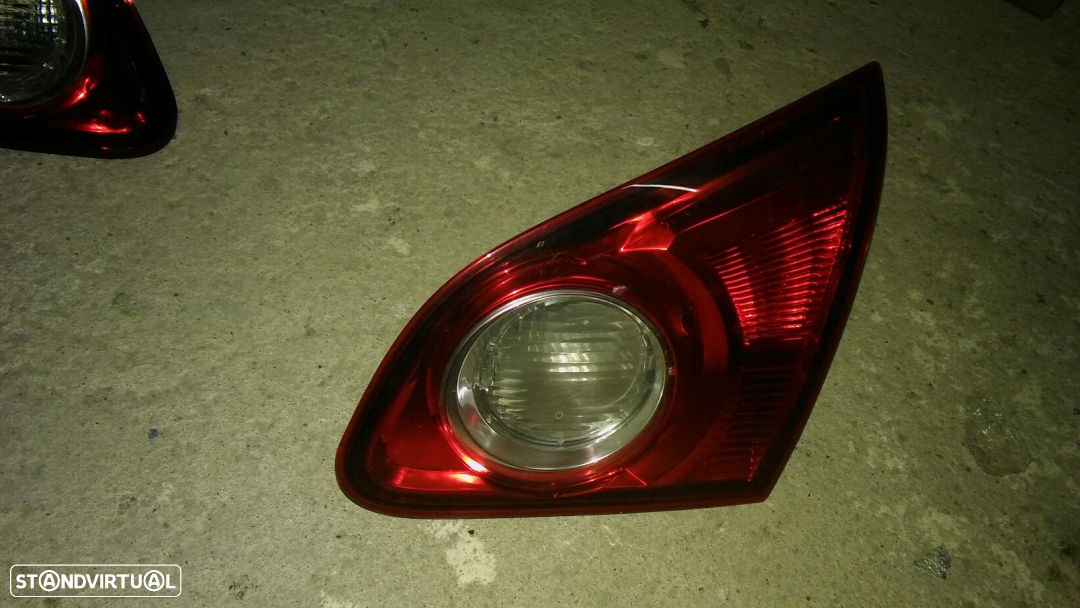 Farois de mala nissan qashqai j10 primeira fase - 3