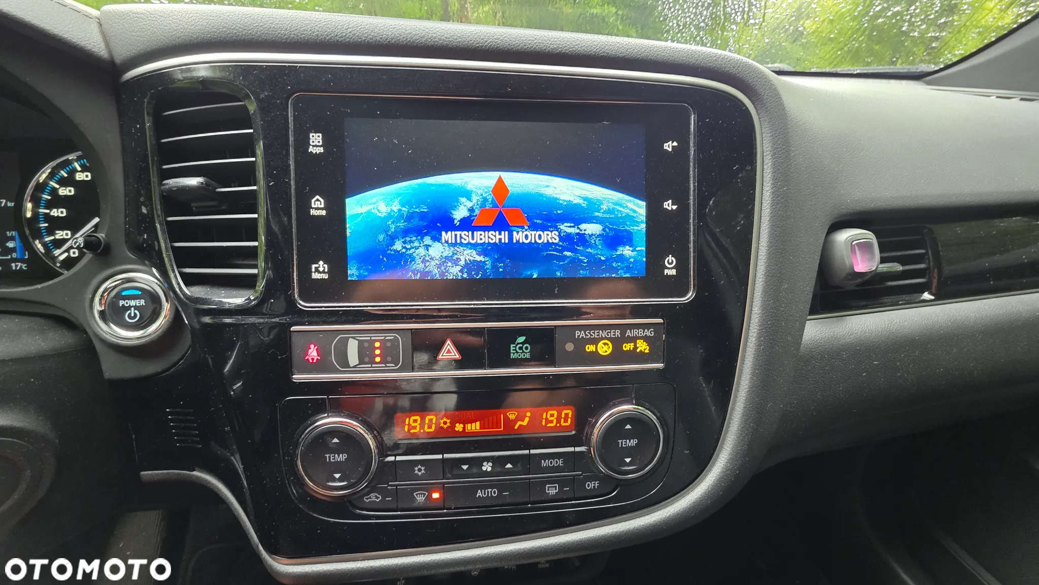Mitsubishi Outlander 2.4 4WD Plug-In Hybrid Spirit+ - 26