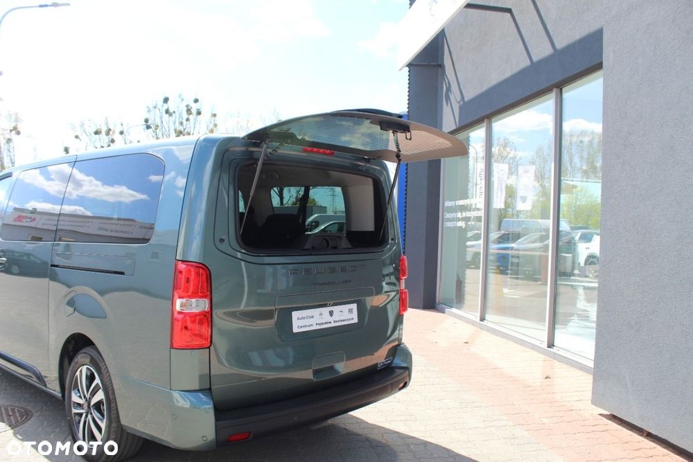 Peugeot Traveller - 9