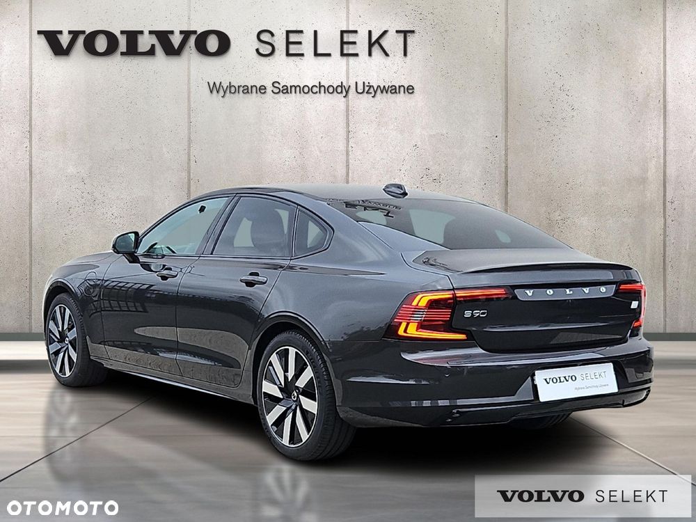 Volvo S90 - 3