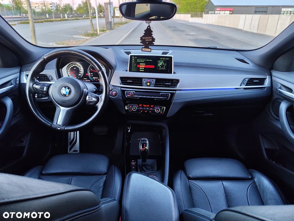 BMW X2 sDrive18d Edition M Mesh - 10