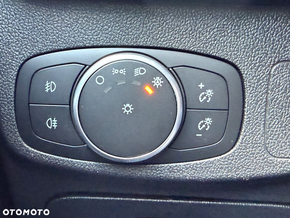Ford Focus 1.5 EcoBoost STart-Stopp-System ST-LINE - 30