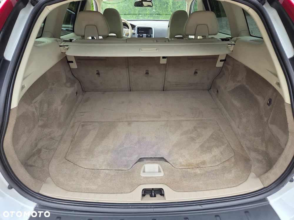 Volvo XC 60 3.2 AWD Summum - 17