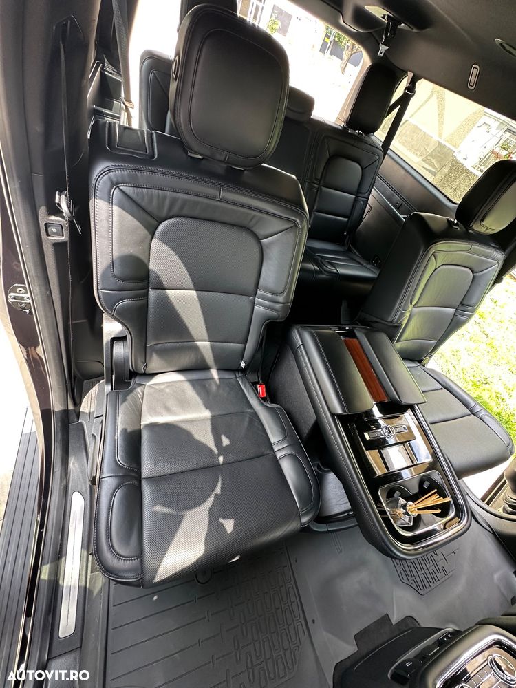 Lincoln Navigator - 27