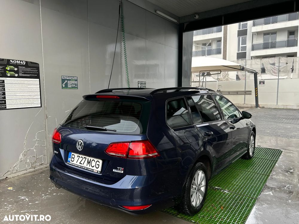 Volkswagen Golf 1.6 TDI DPF BlueMotion Technology Comfortline - 17