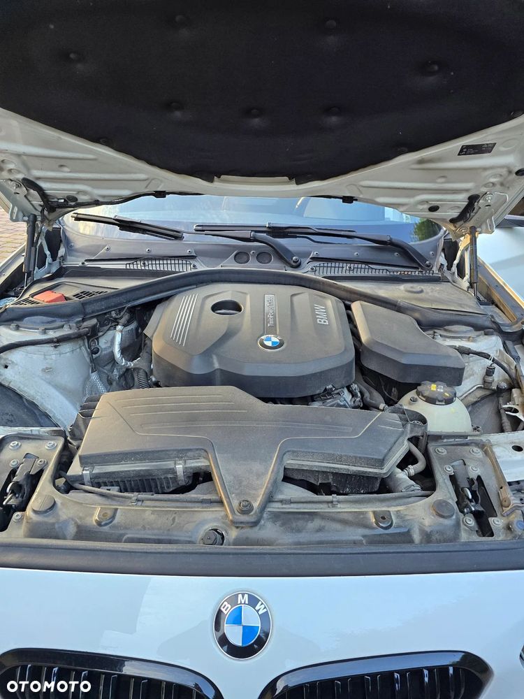 BMW Seria 1 118i Sport Line - 16