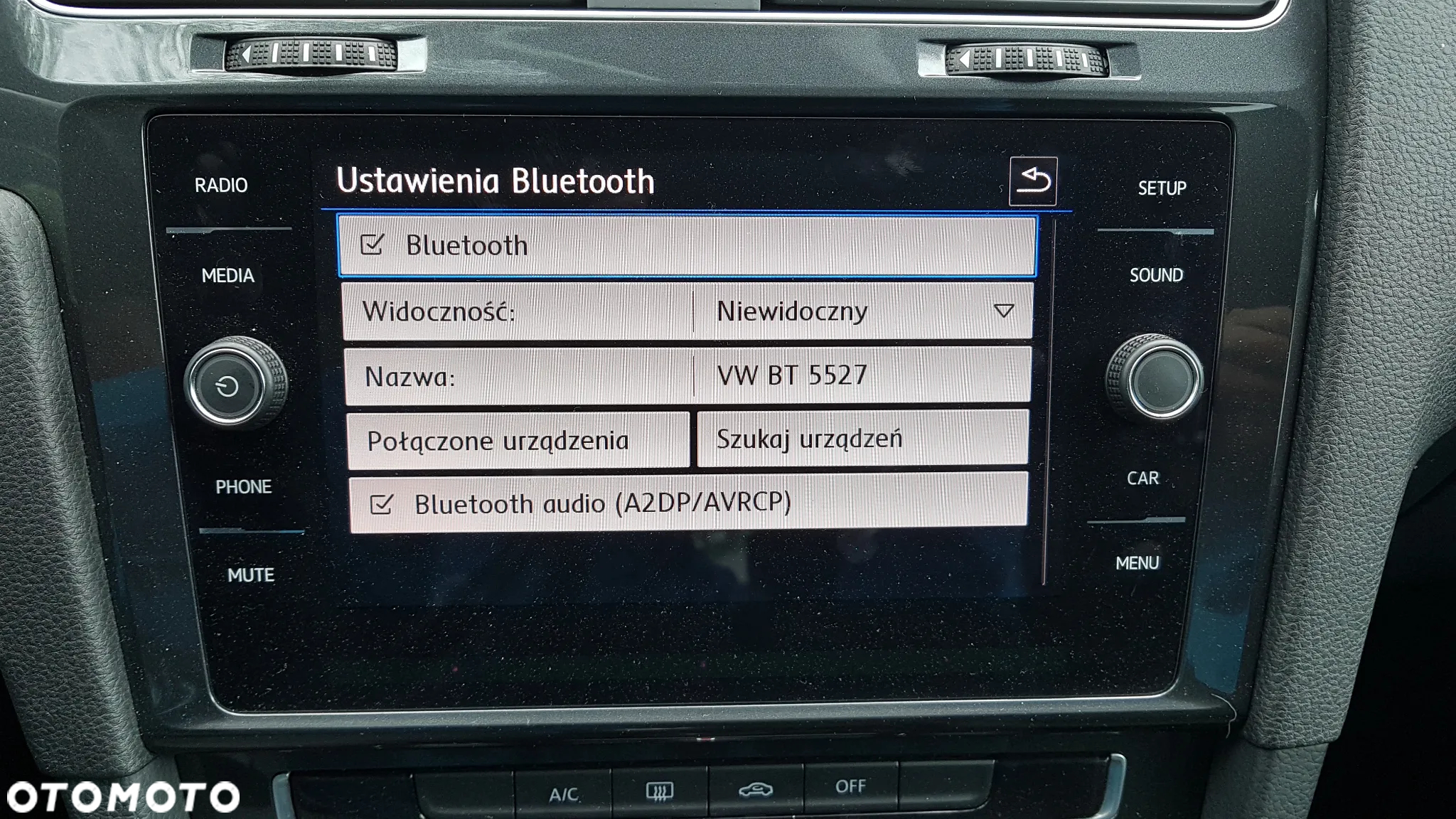 Volkswagen Golf VII 1.6 TDI BMT Comfortline - 17