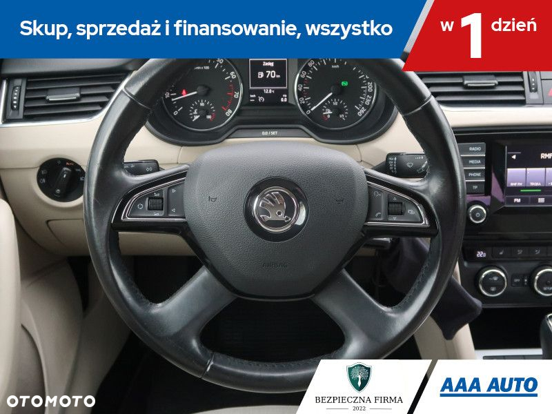 Skoda Octavia - 17