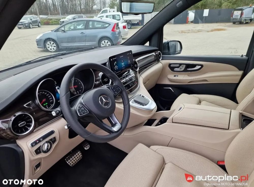 Mercedes-Benz Klasa V 300 d 4-Matic 9G-Tronic - 7