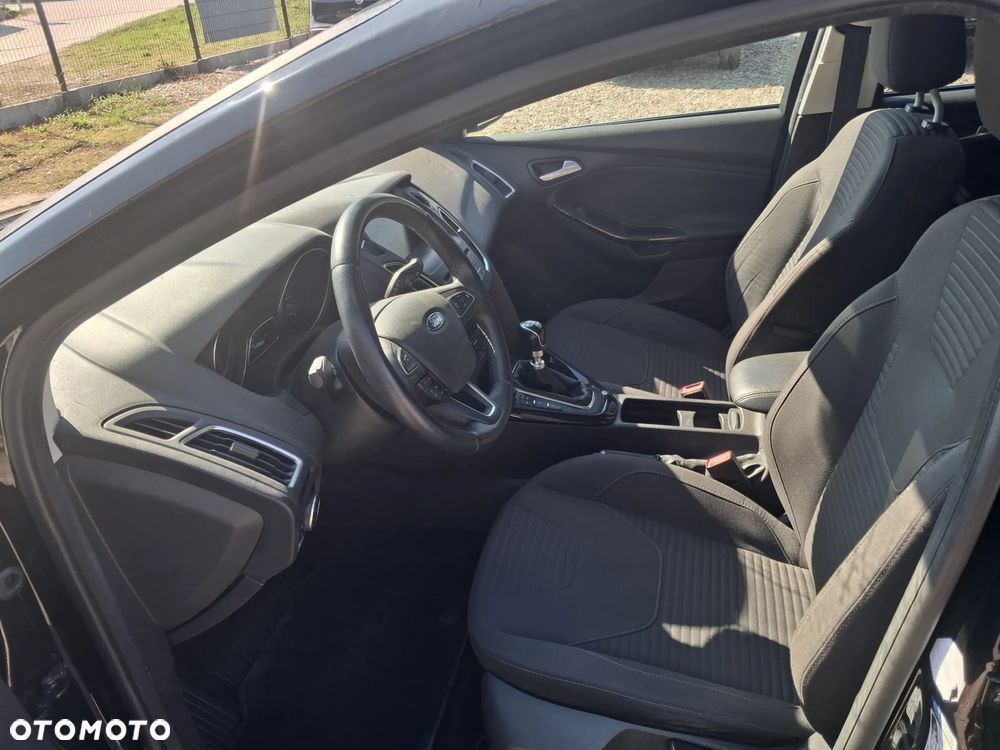 Ford Focus 1.5 TDCi DPF Start-Stopp-System Titanium - 10