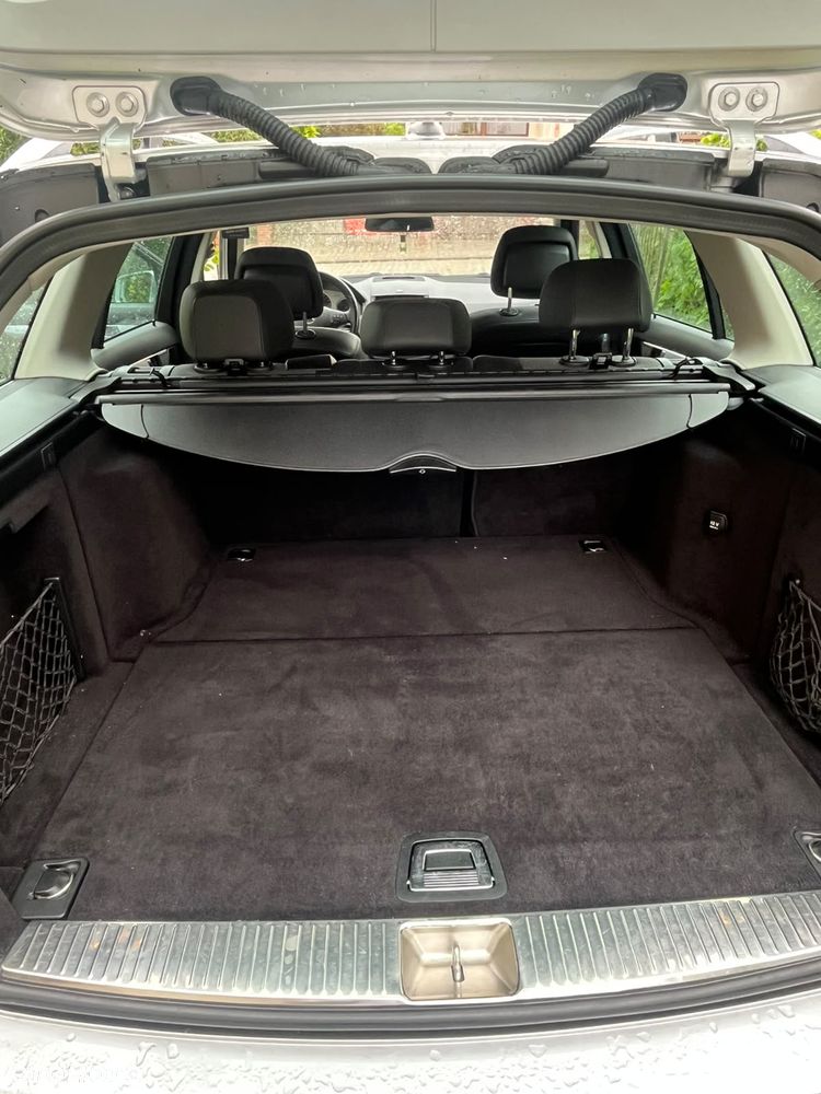 Mercedes-Benz Klasa C 220 CDI DPF Automatik Avantgarde - 17