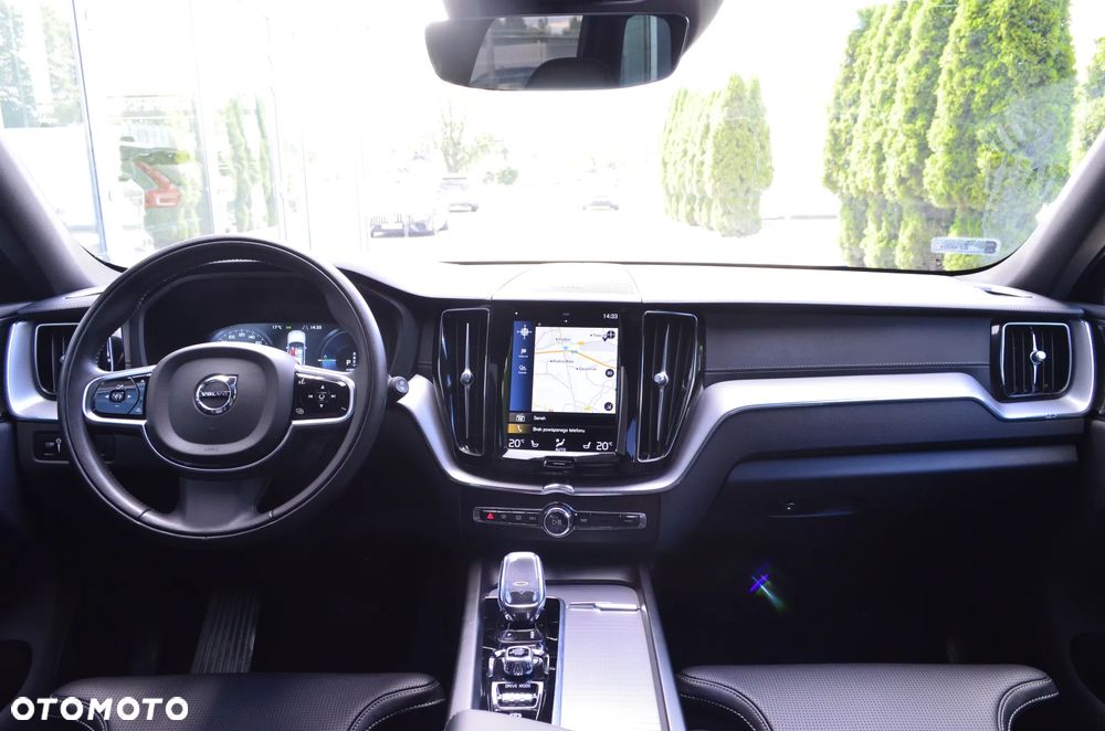 Volvo XC 60 T8 AWD Plug-In Hybrid Inscription - 10