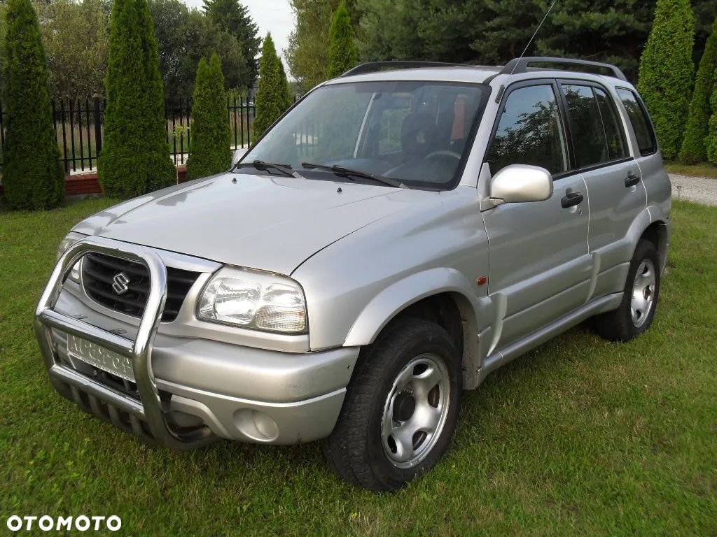 Suzuki Grand Vitara 2.0 - 1