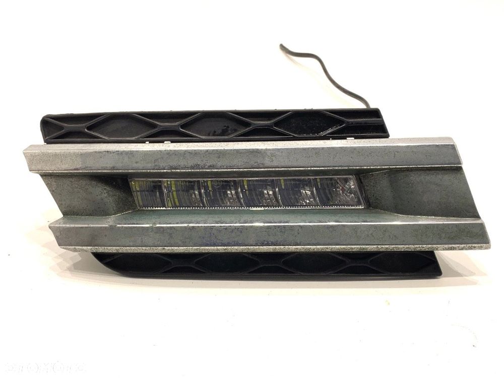 HALOGEN PRAWY PRZÓD LED  MERCEDES-BENZ KLASA GL (X164) 2006 - 2012 GL 320 CDI 4-matic (164.822) 165 - 1