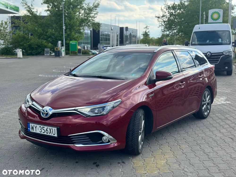 Toyota Auris Hybrid 135 Premium - 3