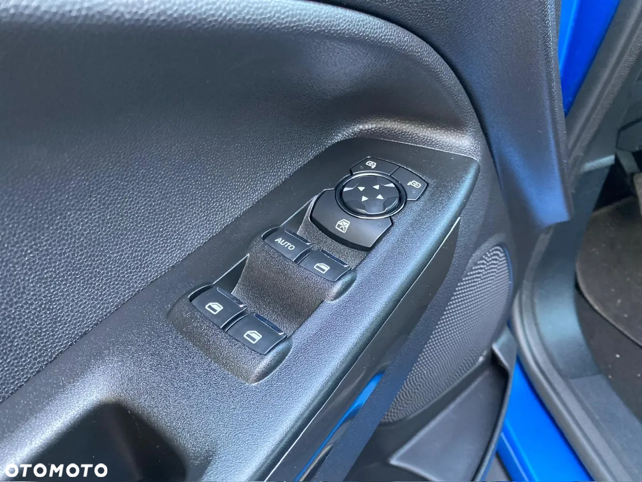 Ford EcoSport 1.0 EcoBoost COOL&CONNECT - 13